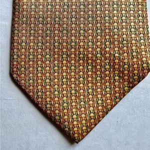 Salvatore Ferragamo tie 100% silk, made in Italy! excellent condition